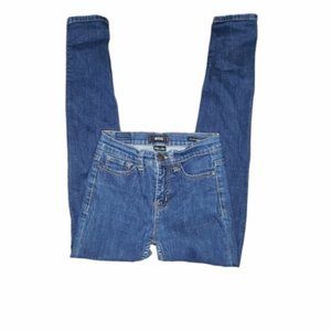 UO BDG blue high rise cigarette ankle jean size 25